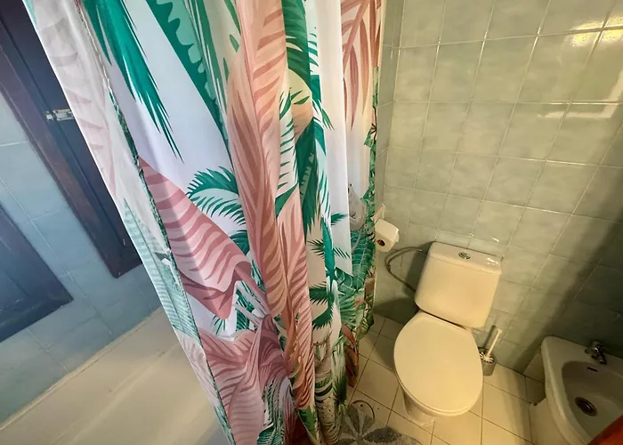 Апартаменты One-bedroom With Pool At Bounganvillas San Eugenio *