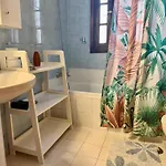 Daire One-bedroom With Pool At Bounganvillas San Eugenio