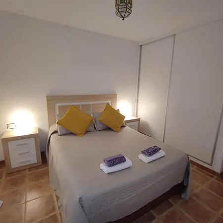 With Pool At Bounganvillas San Eugenio Appartement *