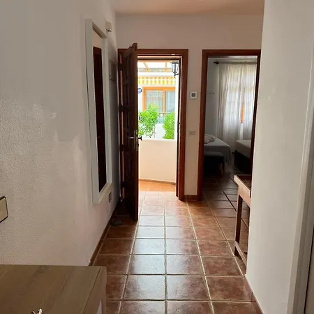 Appartement With Pool At Bounganvillas San Eugenio