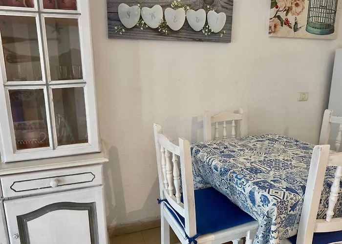 One-bedroom With Pool At Bounganvillas San Eugenio Apartamento