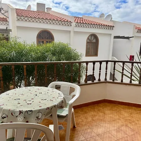 公寓 With Pool At Bounganvillas San Eugenio 阿德耶